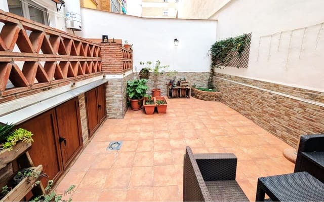 2 Zimmer Apartment zu verkaufen in Cruz de Humilladero, Málaga Stadt - 290.000 € (Ref: 9465709)