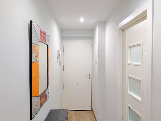 2 Zimmer Apartment zu verkaufen in Cruz de Humilladero, Málaga Stadt - 290.000 € (Ref: 9465709)