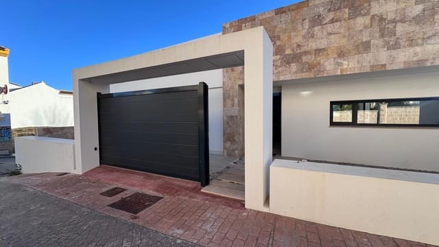 4 sypialnia Willa na sprzedaż w Colmenar z garażem - 749 000 € (Ref: 9491641)