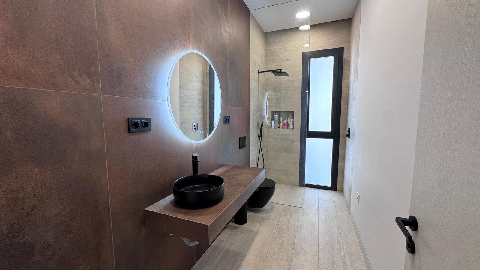 4 sypialnia Willa na sprzedaż w Colmenar z basenem garażem - 749 000 € (Ref: 9491641)