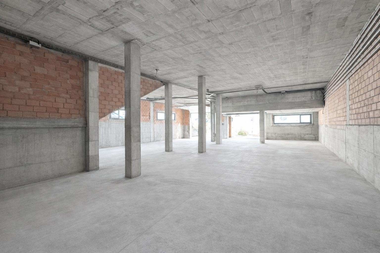 4 sypialnia Willa na sprzedaż w Colmenar z basenem garażem - 749 000 € (Ref: 9491641)