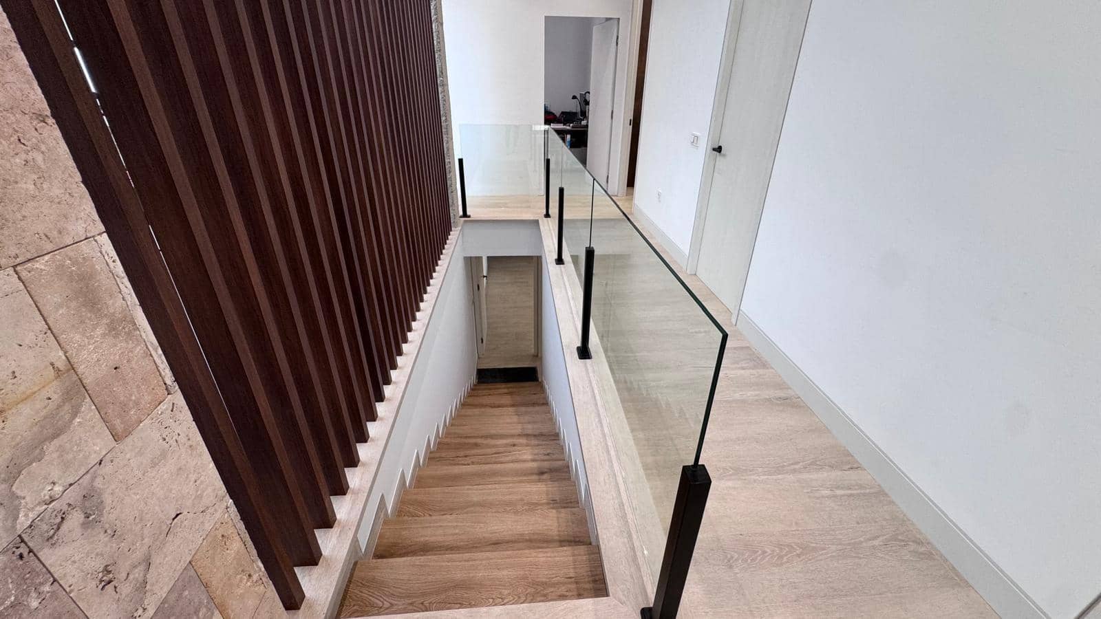 4 sypialnia Willa na sprzedaż w Colmenar z basenem garażem - 749 000 € (Ref: 9491641)