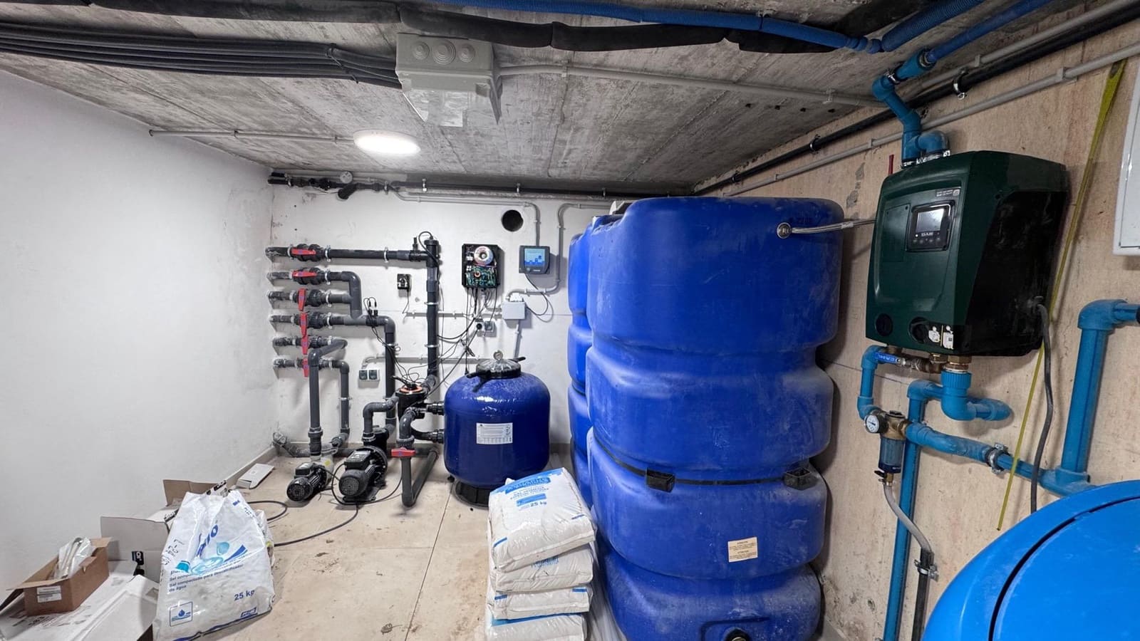 4 sypialnia Willa na sprzedaż w Colmenar z basenem garażem - 749 000 € (Ref: 9491641)