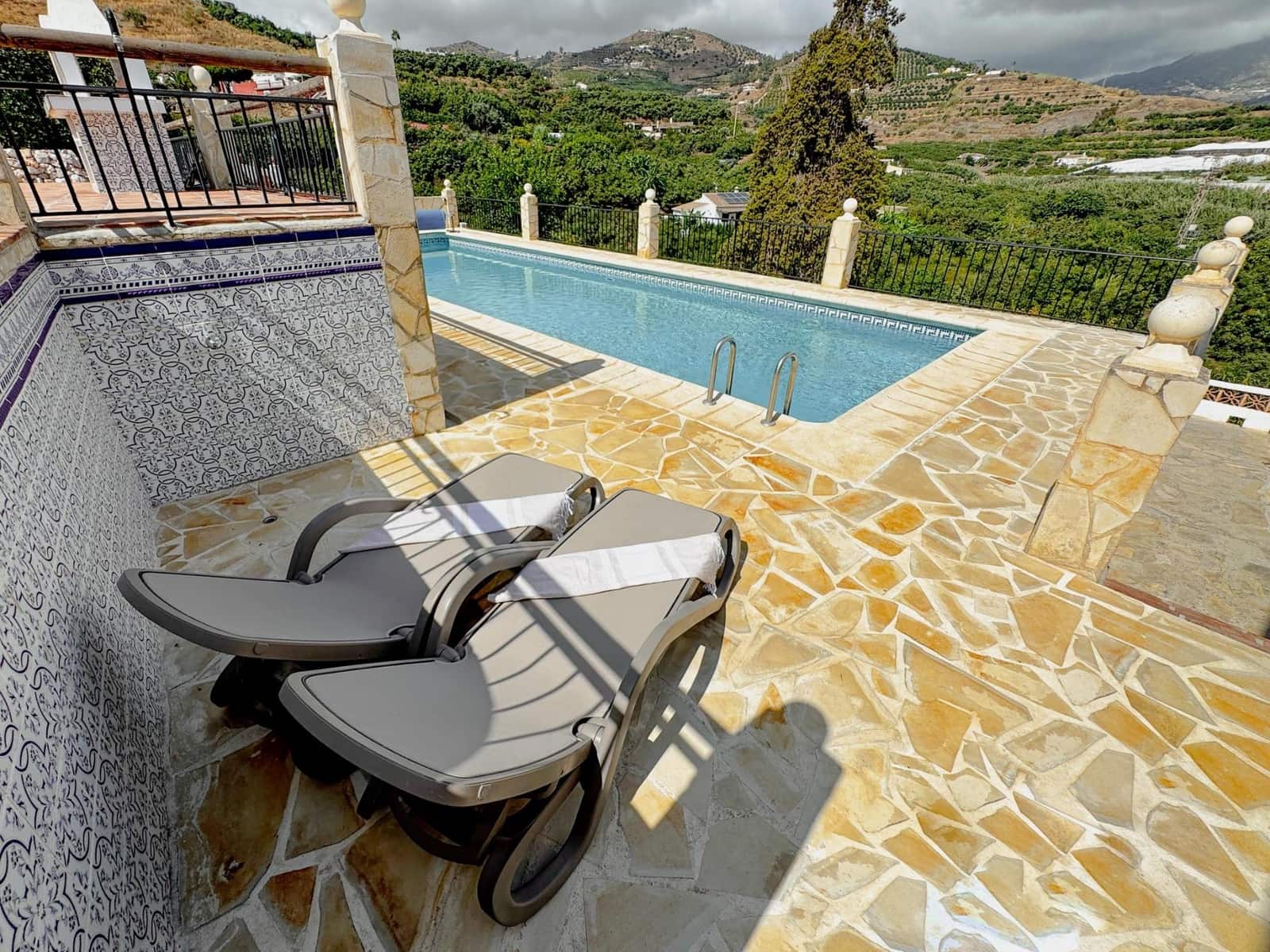 6 slaapkamer Villa te koop in Nerja met zwembad - € 1.199.000 (Ref: 9491643)