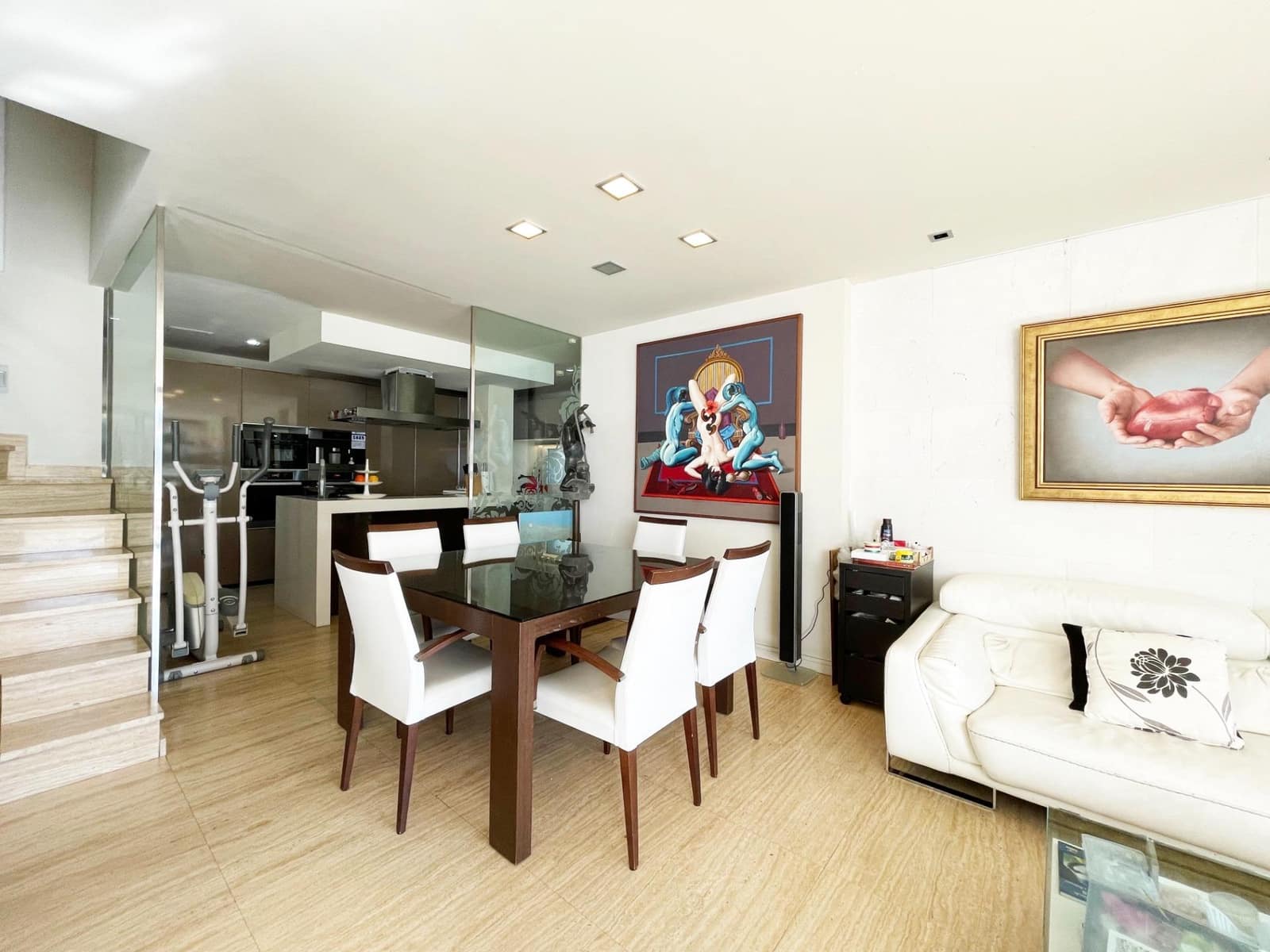 4 bedroom Terraced Villa for sale in Torre del Mar with garage - € 565,000 (Ref: 9496407)