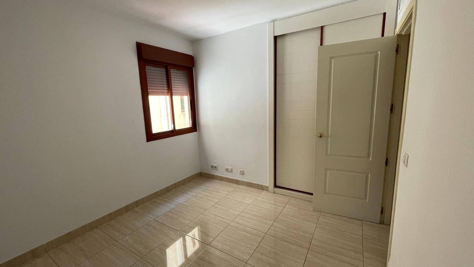 4 soveværelse Lejlighed til salg i Malaga by med garage - € 670.000 (Ref: 9502654)