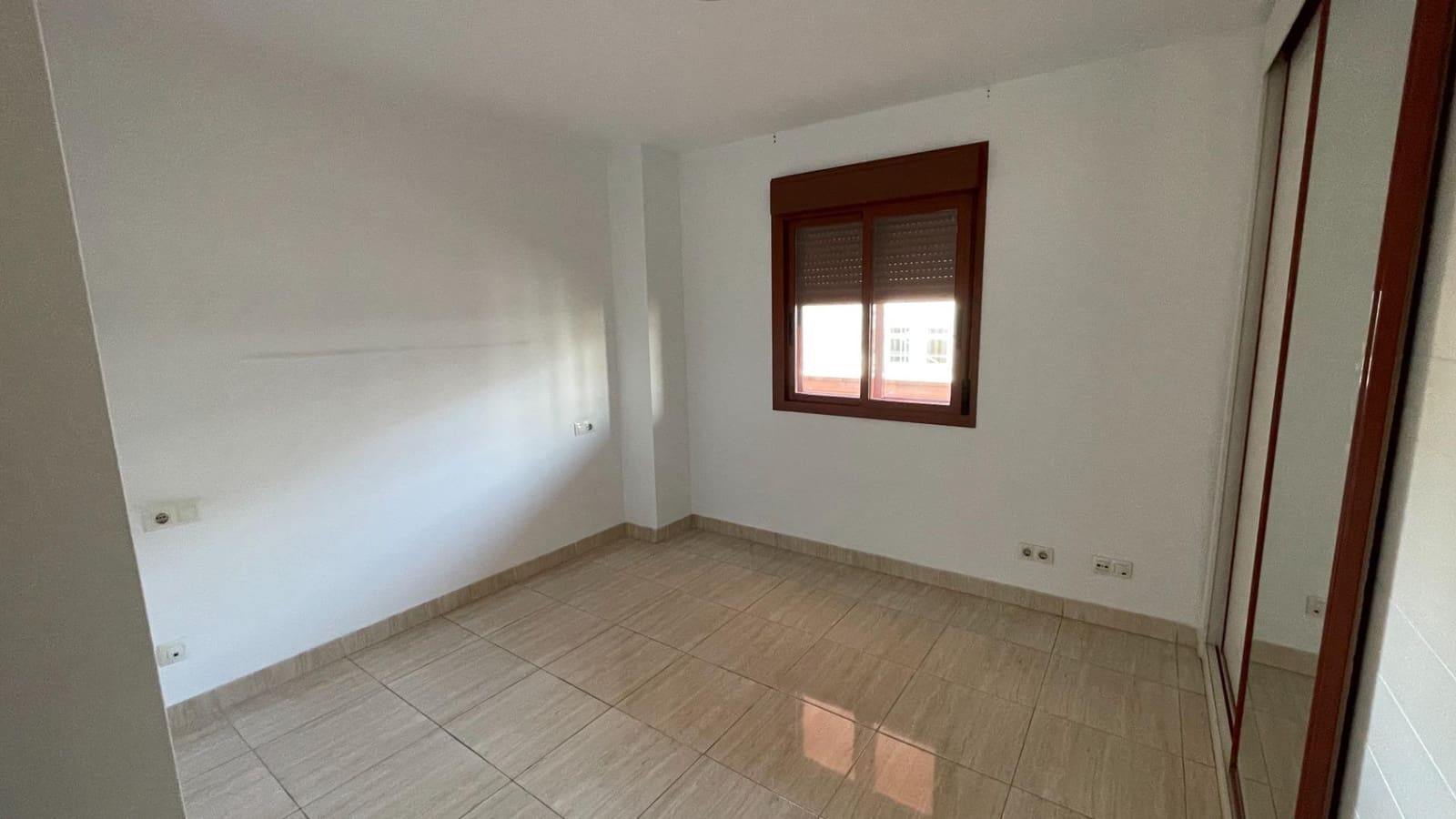 4 soveværelse Lejlighed til salg i Malaga by med garage - € 670.000 (Ref: 9502654)