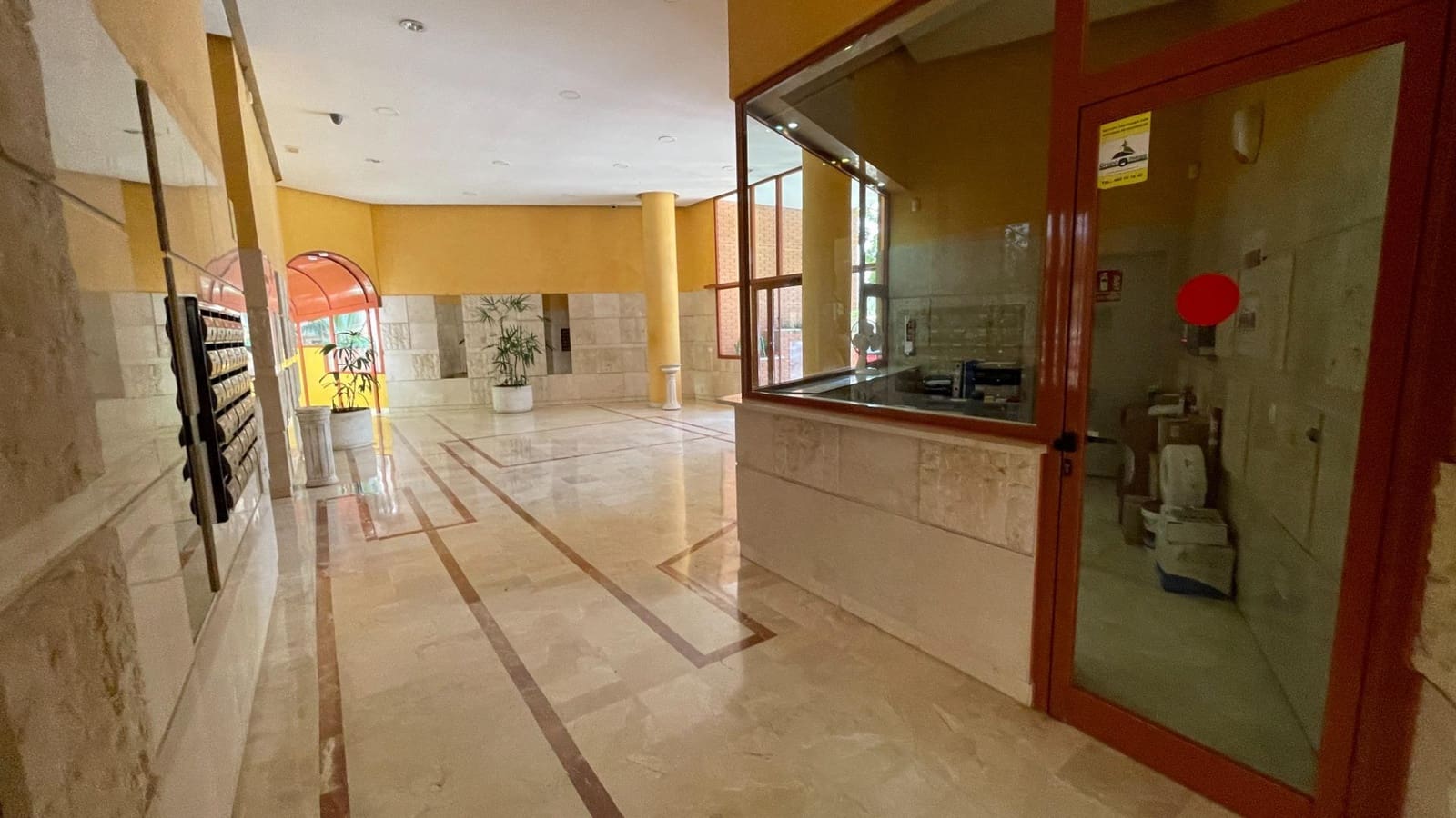 4 soveværelse Lejlighed til salg i Malaga by med garage - € 670.000 (Ref: 9502654)