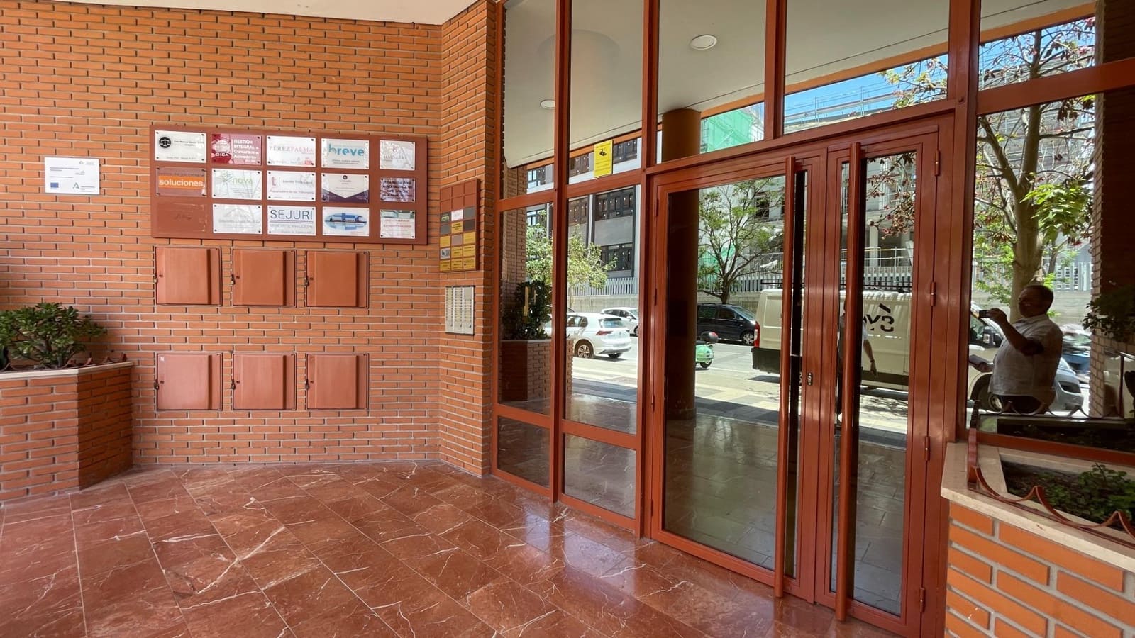 4 soveværelse Lejlighed til salg i Malaga by med garage - € 670.000 (Ref: 9502654)