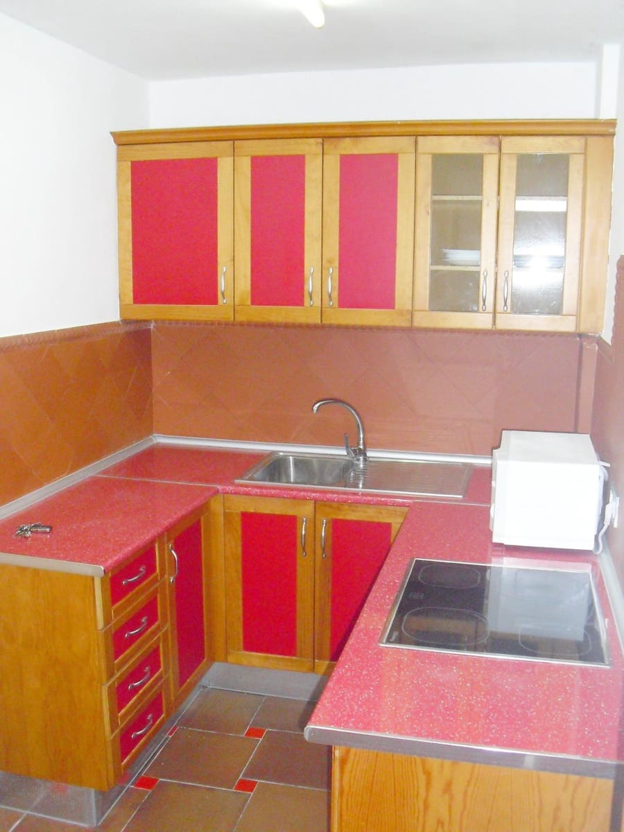 Piso de 2 habitaciones en Torremolinos en venta con piscina garaje - 275.000 € (Ref: 9502655)