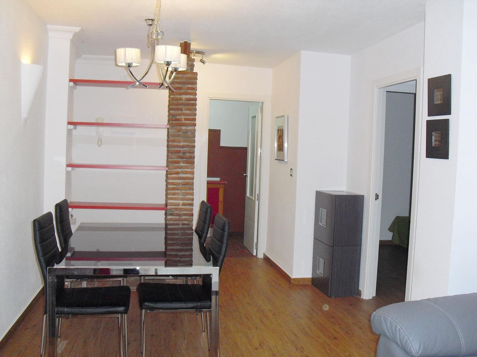 Piso de 2 habitaciones en Torremolinos en venta con piscina garaje - 275.000 € (Ref: 9502655)