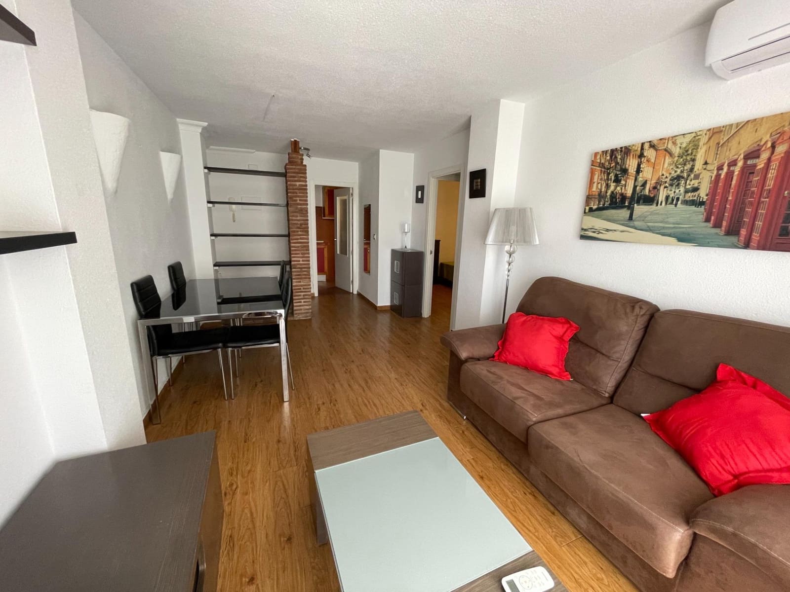 Piso de 2 habitaciones en Torremolinos en venta con piscina garaje - 275.000 € (Ref: 9502655)