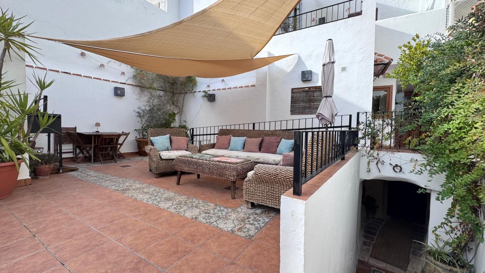 8 soverom Finca/Herregård til salgs i Iznajar med svømmebasseng - € 399 000 (Ref: 9524520)