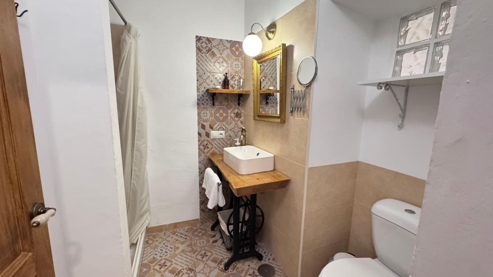 8 soverom Finca/Herregård til salgs i Iznajar med svømmebasseng - € 399 000 (Ref: 9524520)