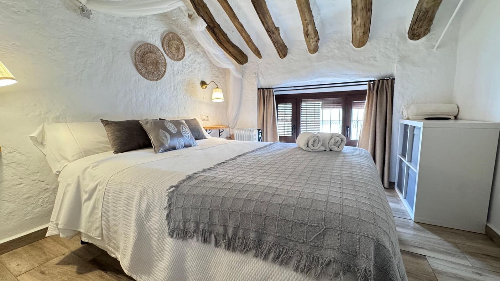 8 soverom Finca/Herregård til salgs i Iznajar med svømmebasseng - € 399 000 (Ref: 9524520)