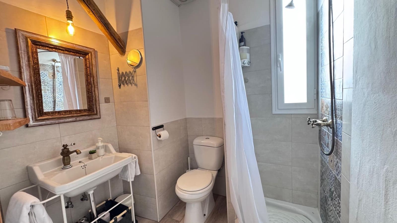 8 soverom Finca/Herregård til salgs i Iznajar med svømmebasseng - € 399 000 (Ref: 9524520)