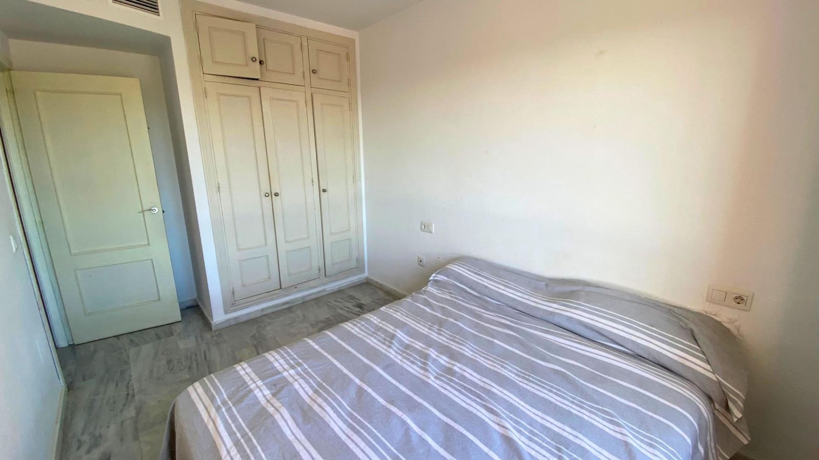 3 soverom Leilighet til salgs i Malaga by - € 450 000 (Ref: 9527879)