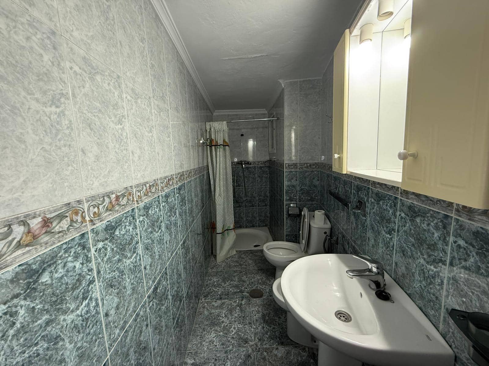 4 bedroom Townhouse for sale in Pizarra - € 255,000 (Ref: 9527885)