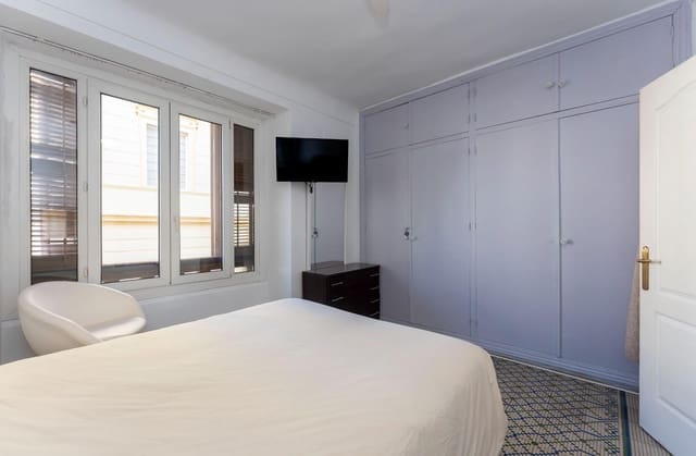 4 soveværelse Lejlighed til salg i Centro Historico, Málaga by - € 845.000 (Ref: 9530954)