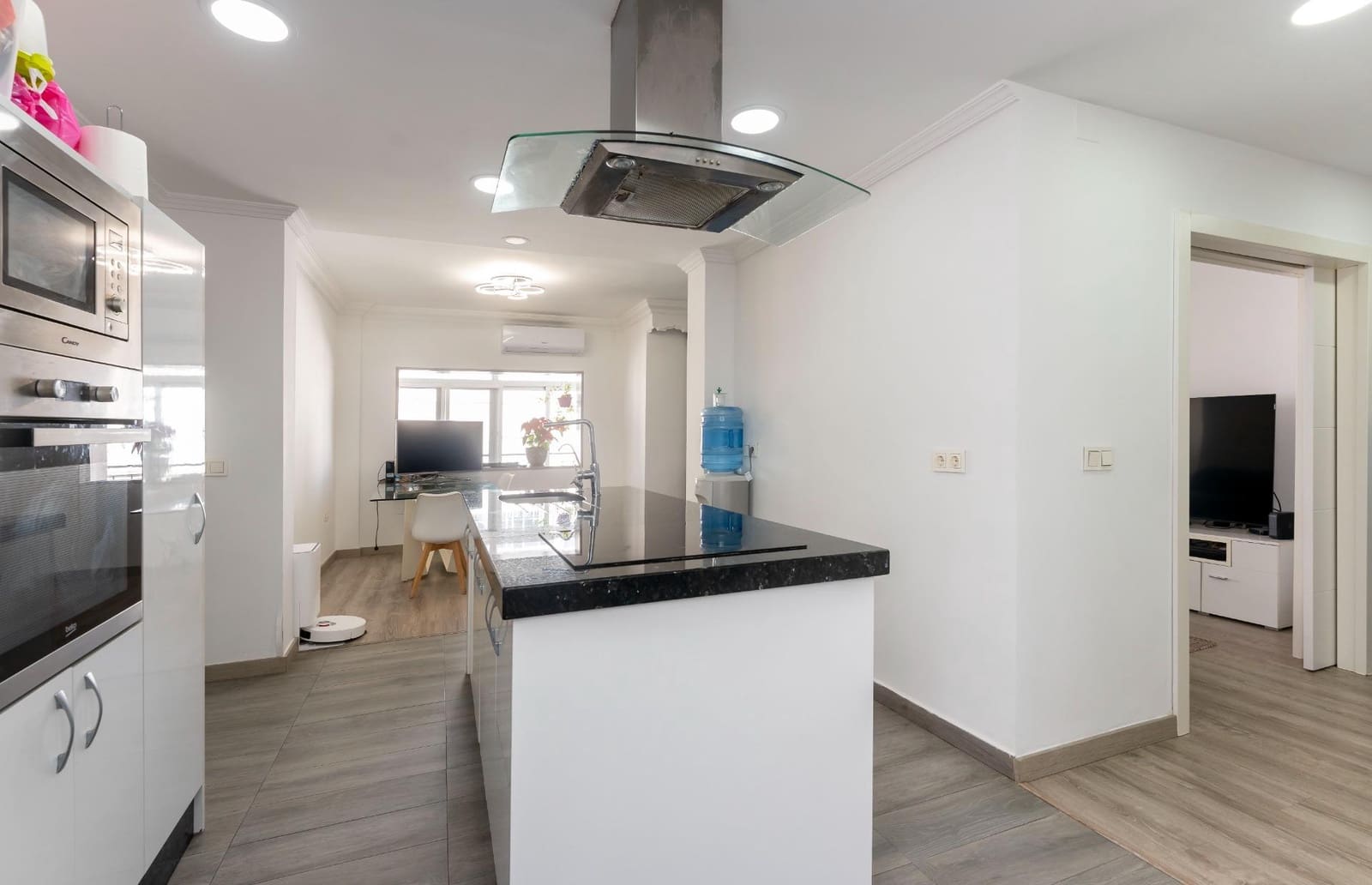 3 soveværelse Lejlighed til salg i Malaga by - € 380.000 (Ref: 9530955)