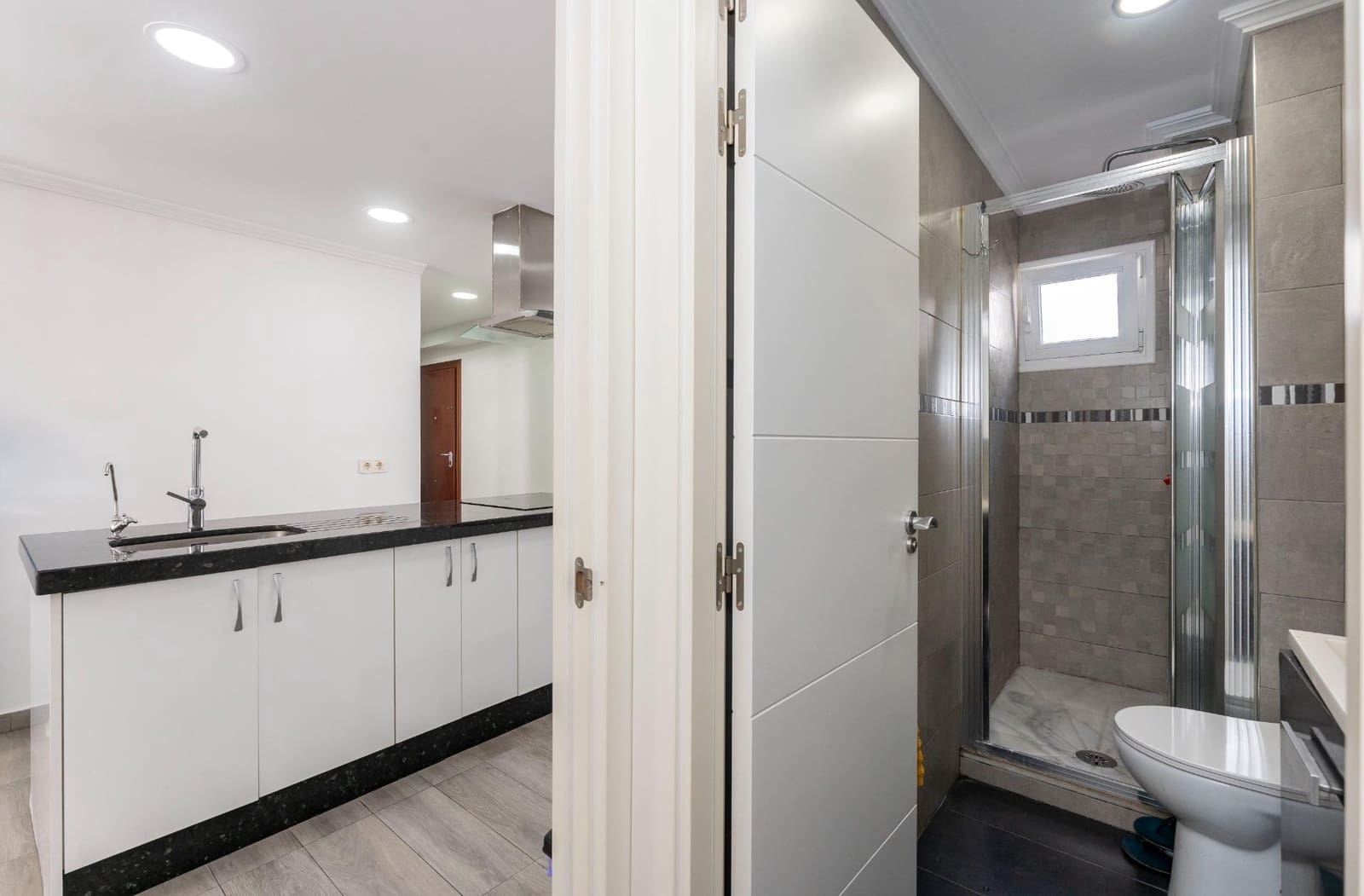 3 soveværelse Lejlighed til salg i Malaga by - € 380.000 (Ref: 9530955)