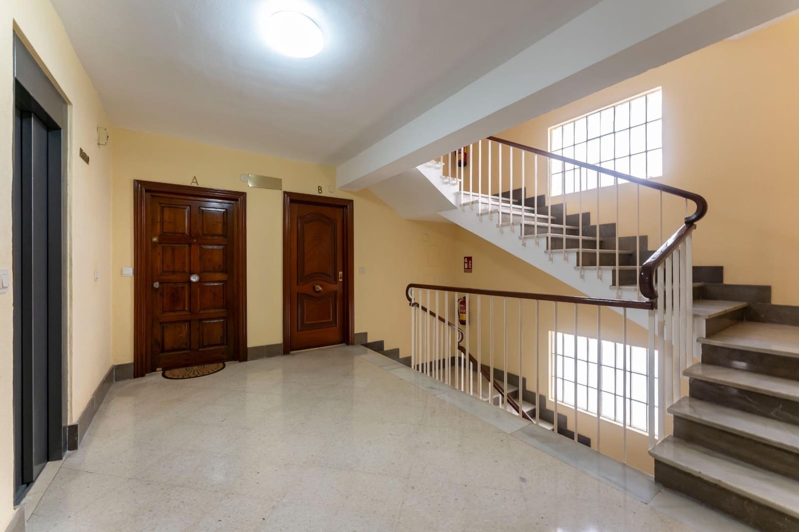 3 soveværelse Lejlighed til salg i Malaga by - € 380.000 (Ref: 9530955)