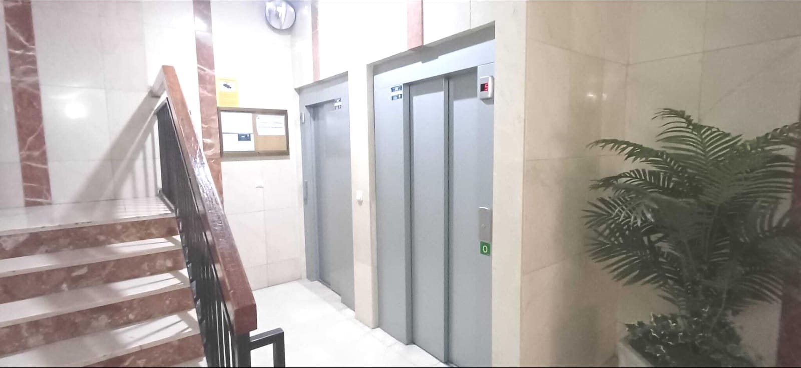 4 soveværelse Lejlighed til salg i Malaga by - € 380.000 (Ref: 9535225)