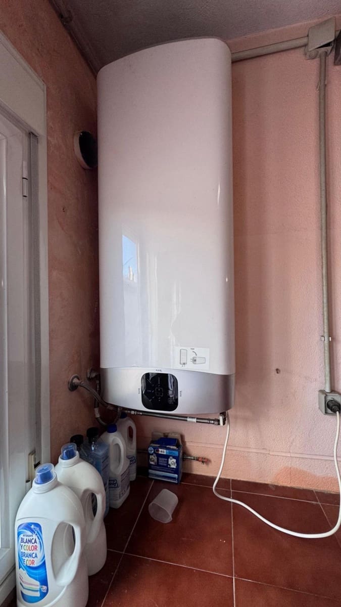 4 quarto Moradia Geminada para venda em Colmenar com piscina garagem - 269 000 € (Ref: 9535227)