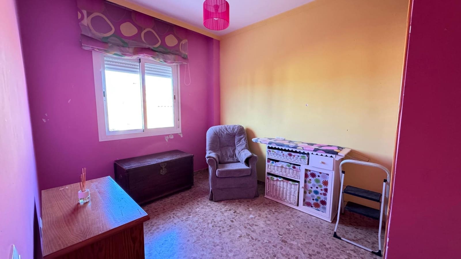 4 quarto Moradia Geminada para venda em Colmenar com piscina garagem - 269 000 € (Ref: 9535227)