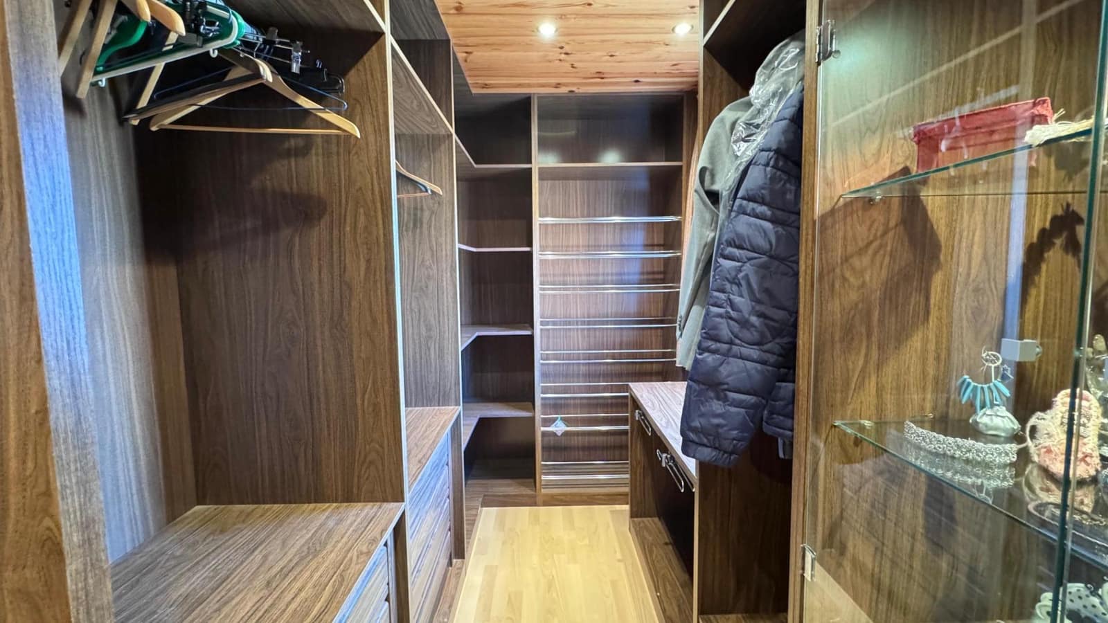 4 quarto Moradia Geminada para venda em Colmenar com piscina garagem - 269 000 € (Ref: 9535227)