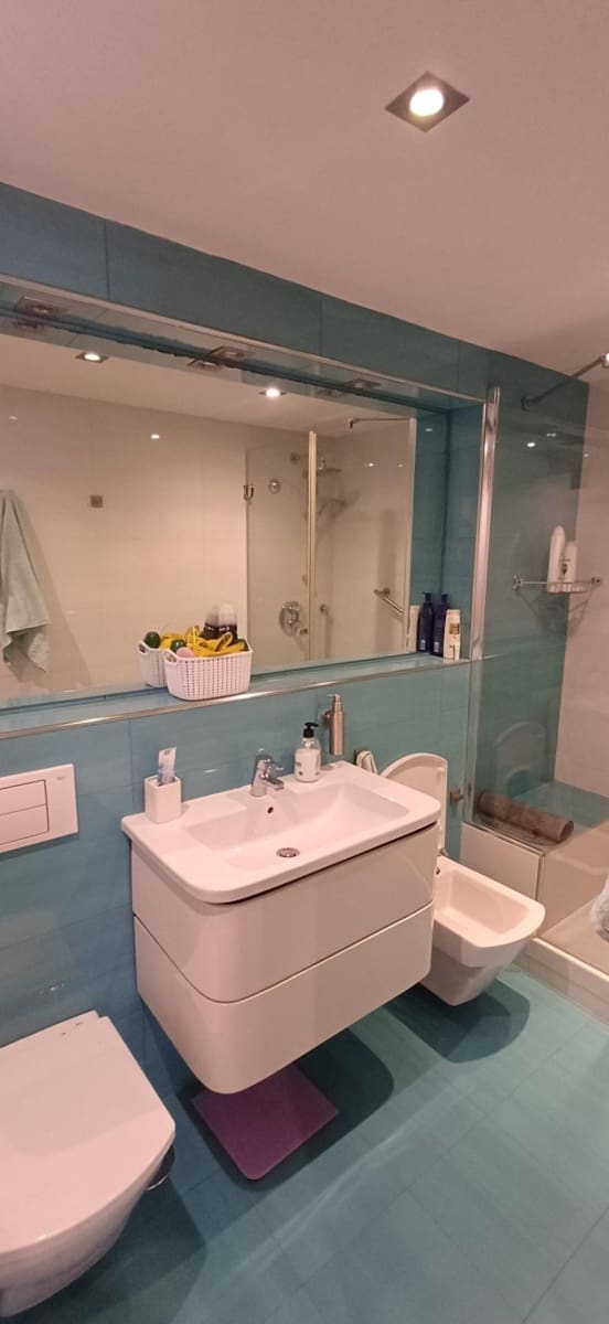 3 bedroom Flat for rent in Malaga city - € 1,400 (Ref: 9536104)