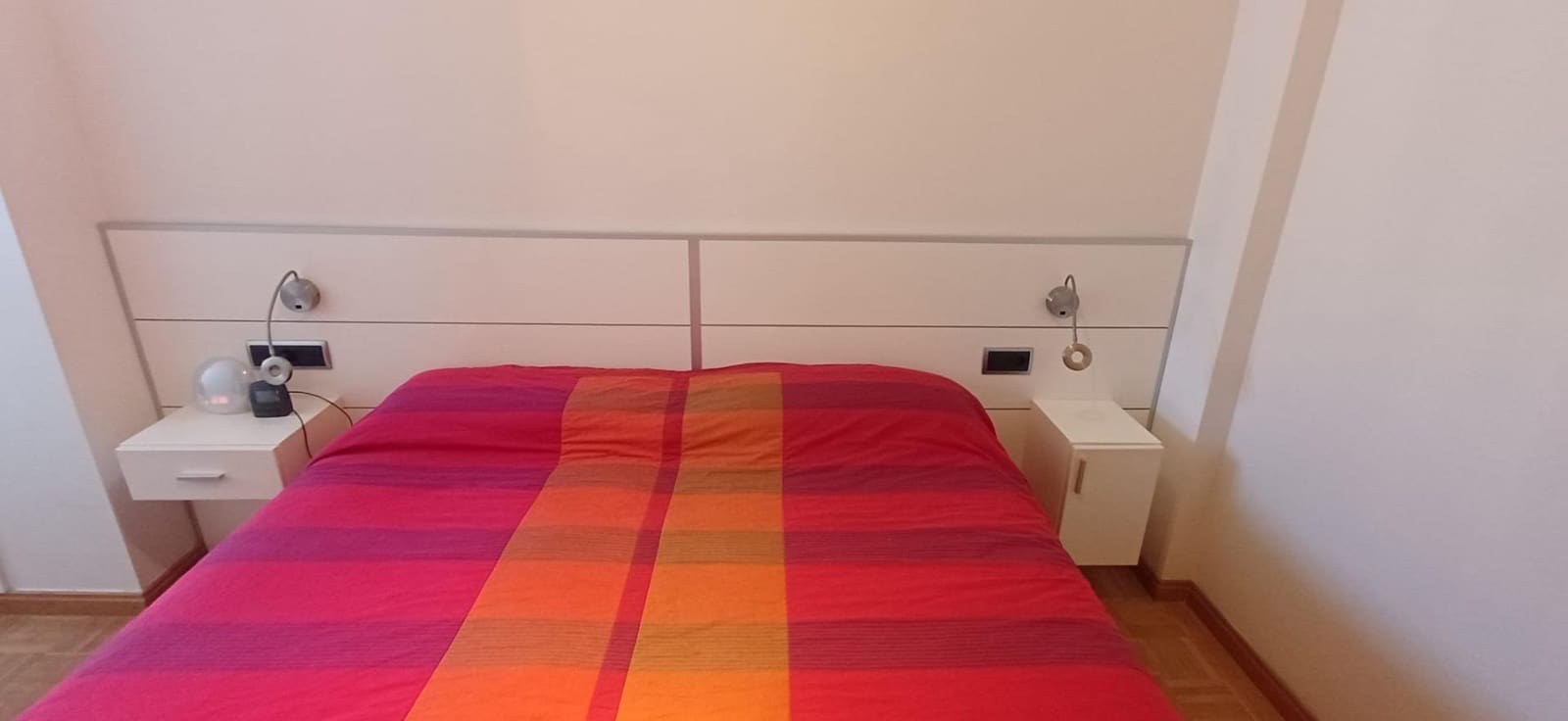 3 bedroom Flat for rent in Malaga city - € 1,400 (Ref: 9536104)