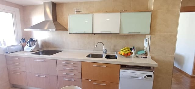 3 bedroom Flat for rent in Marmoles, Málaga city - € 1,400 (Ref: 9536104)