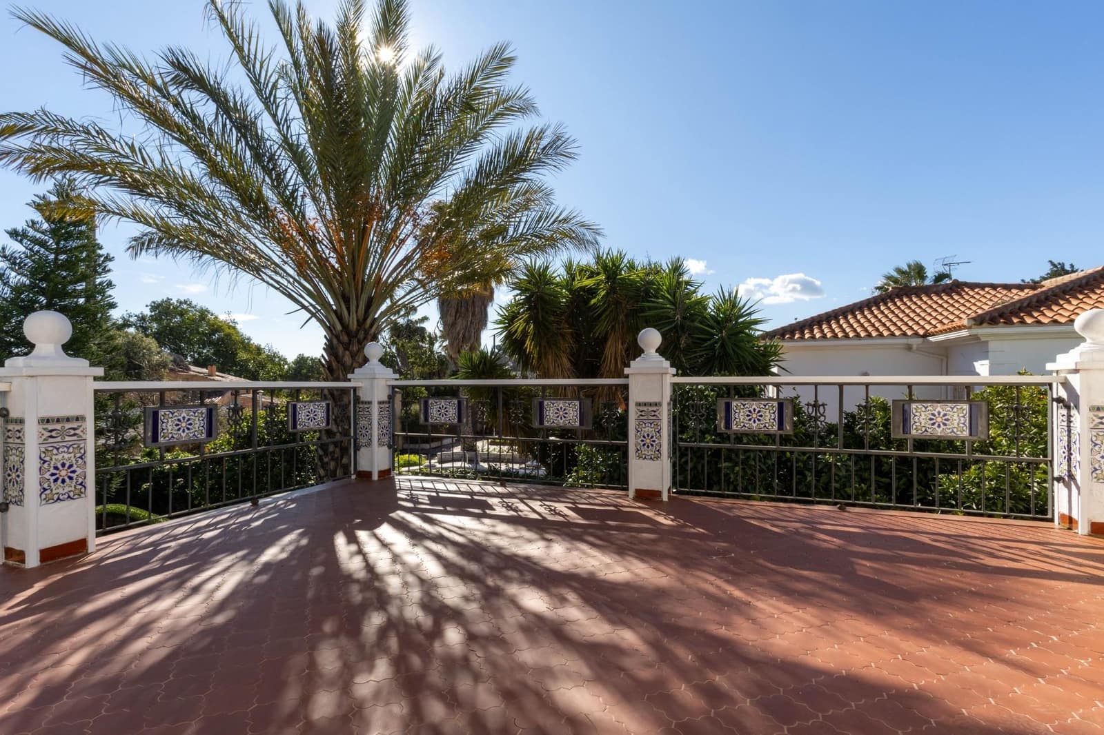 5 sypialnia Willa na sprzedaż w Churriana z garażem - 735 000 € (Ref: 9536105)