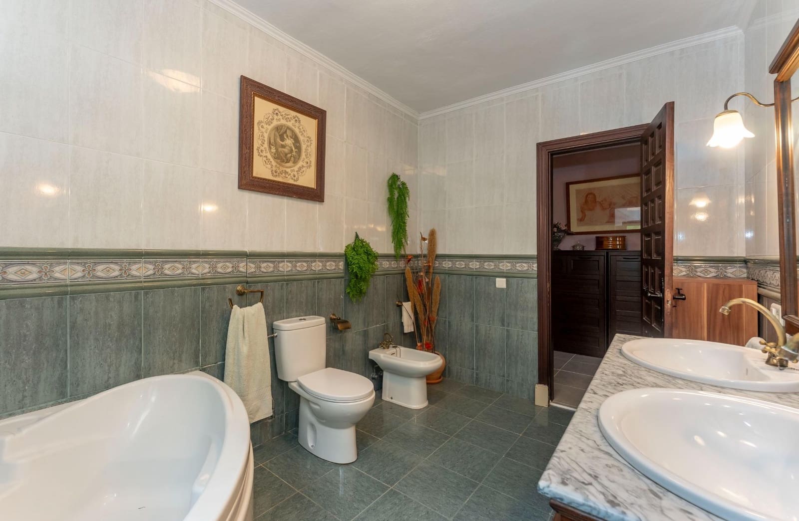 3 bedroom Finca/Country House for sale in Alcaucin with pool - € 550,000 (Ref: 9541657)