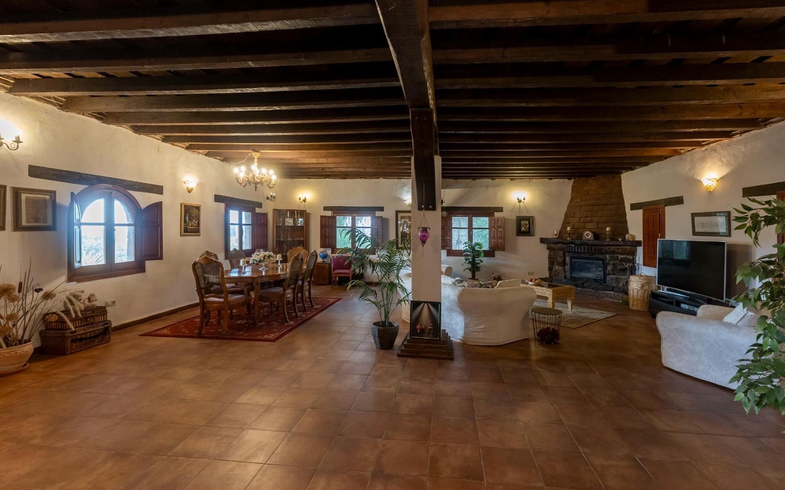 3 bedroom Finca/Country House for sale in Alcaucin with pool - € 550,000 (Ref: 9541657)