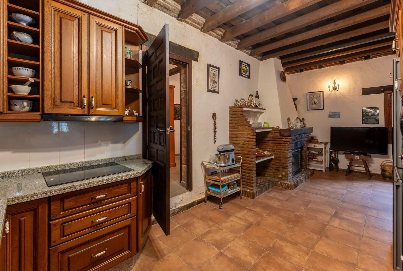 3 bedroom Finca/Country House for sale in Alcaucin with pool - € 550,000 (Ref: 9541657)