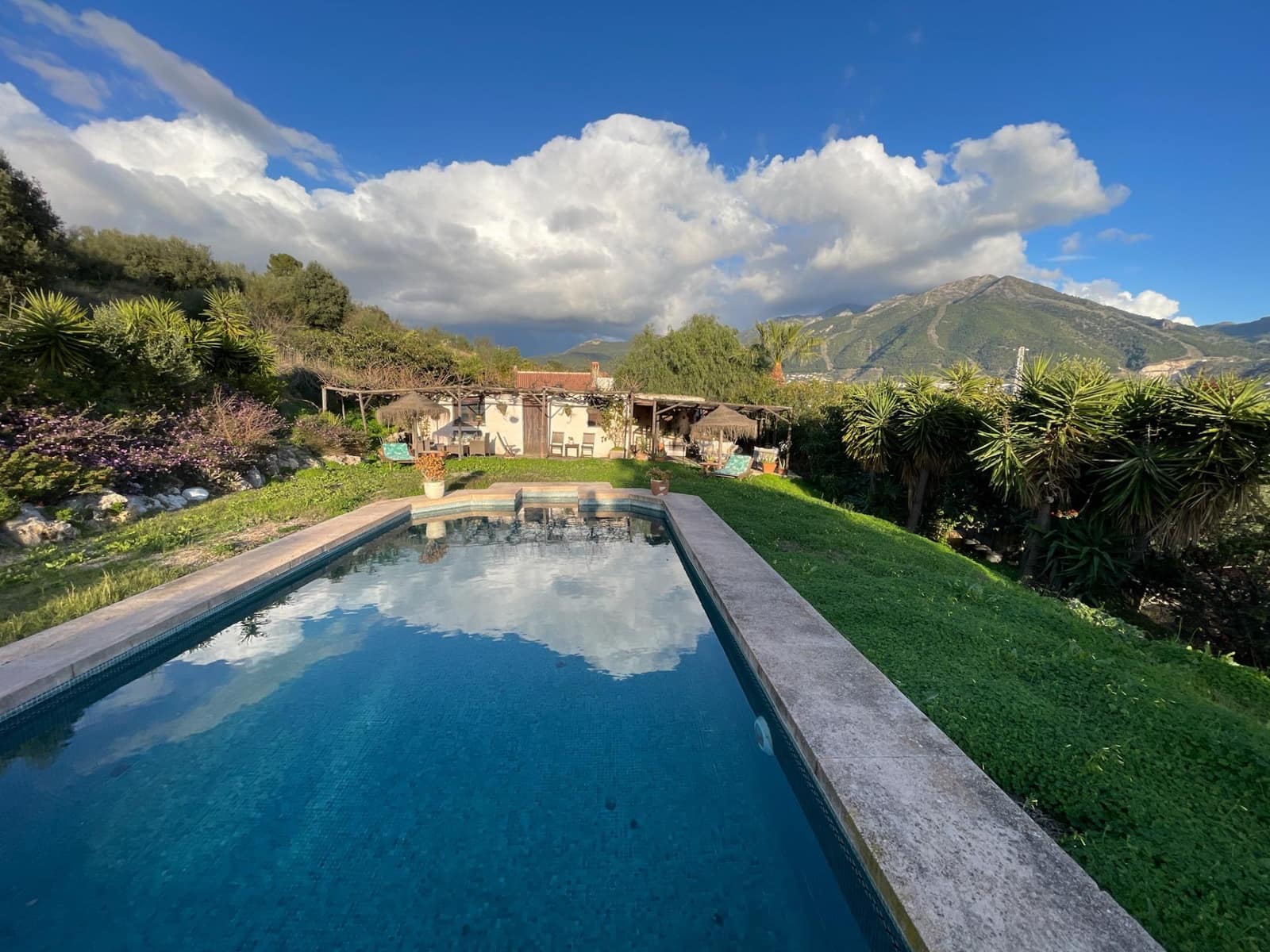 3 bedroom Finca/Country House for sale in Alcaucin with pool - € 530,000 (Ref: 9541657)