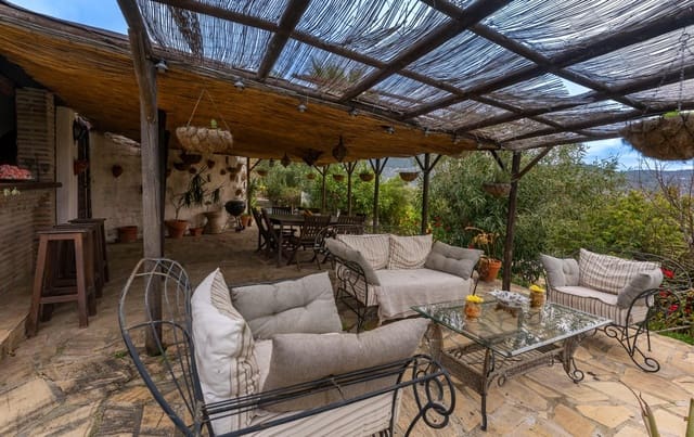 3 camera da letto Finca/Casa di Campagna in vendita in Alcaucín con piscina - 530.000 € (Rif: 9541657)