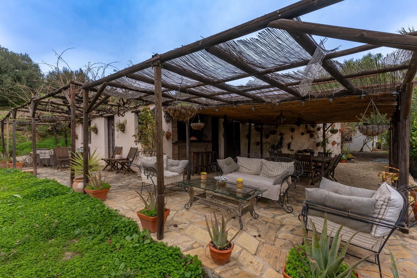 3 bedroom Finca/Country House for sale in Alcaucin with pool - € 530,000 (Ref: 9541657)