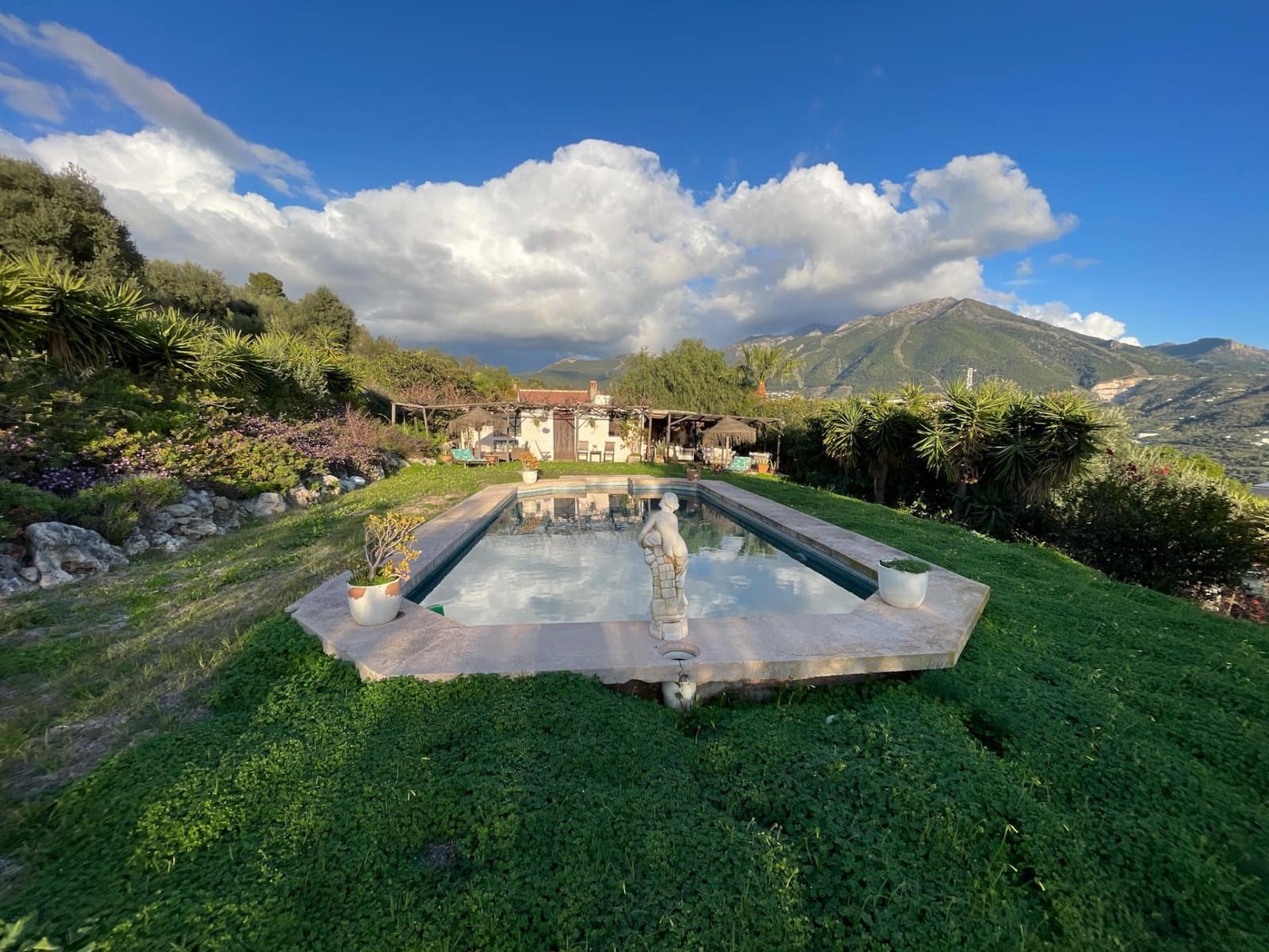 3 bedroom Finca/Country House for sale in Alcaucin with pool - € 530,000 (Ref: 9541657)