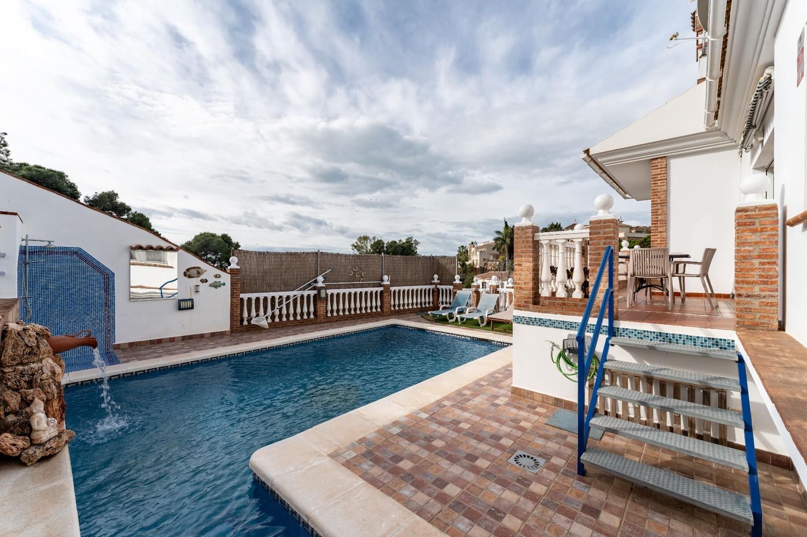 5 sovrum Villa till salu i Velez-Malaga med pool - 790 000 € (Ref: 9562078)