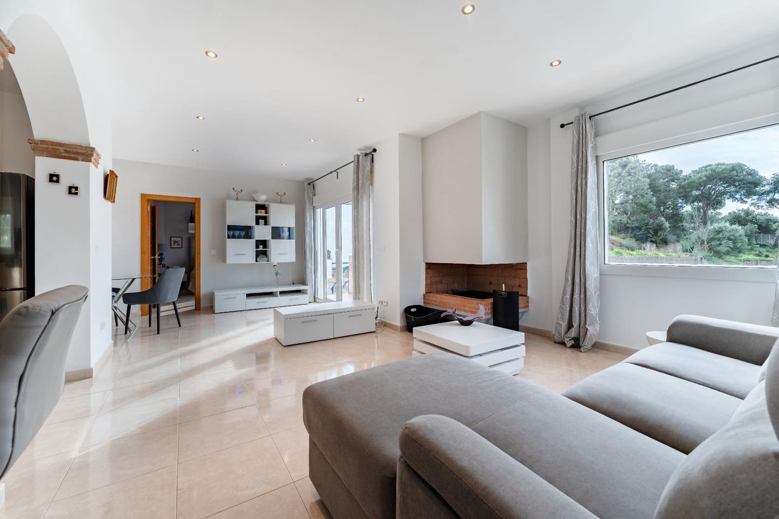 5 sovrum Villa till salu i Velez-Malaga med pool - 790 000 € (Ref: 9562078)