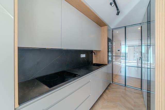 2 bedroom Flat for sale in La Malagueta, Málaga city - € 930,000 (Ref: 9569020)