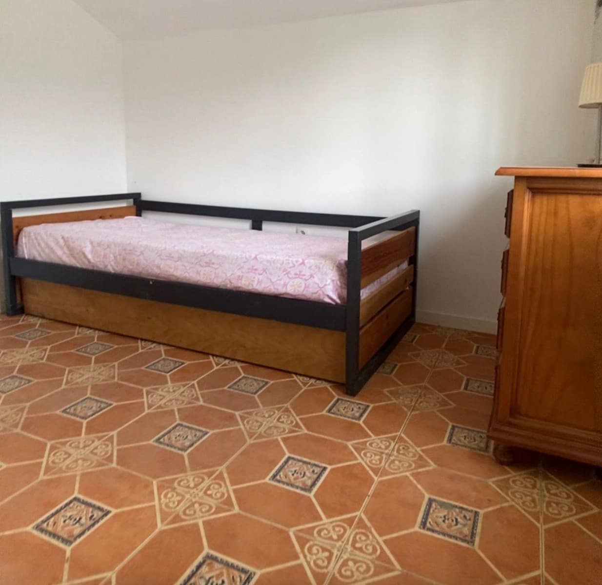 2 bedroom Finca/Country House for sale in Riogordo - € 150,000 (Ref: 9571398)