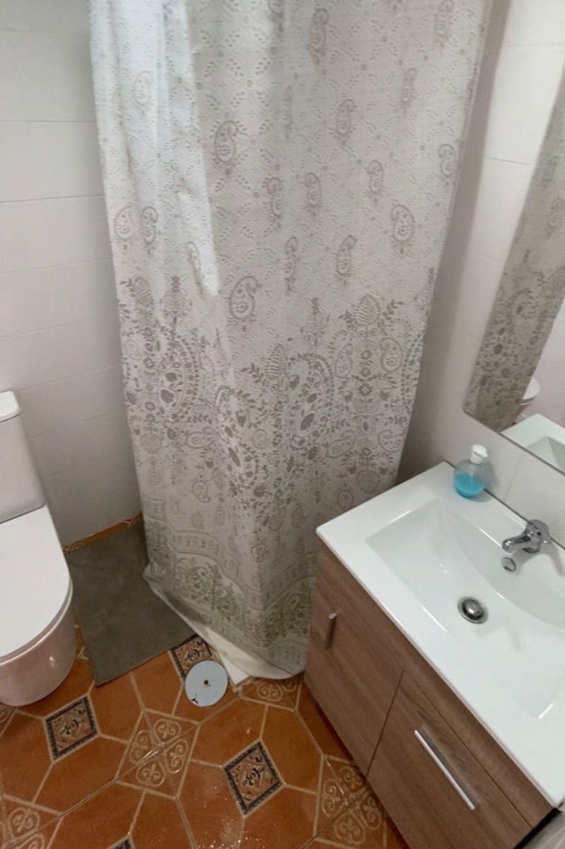 2 bedroom Finca/Country House for sale in Riogordo - € 150,000 (Ref: 9571398)