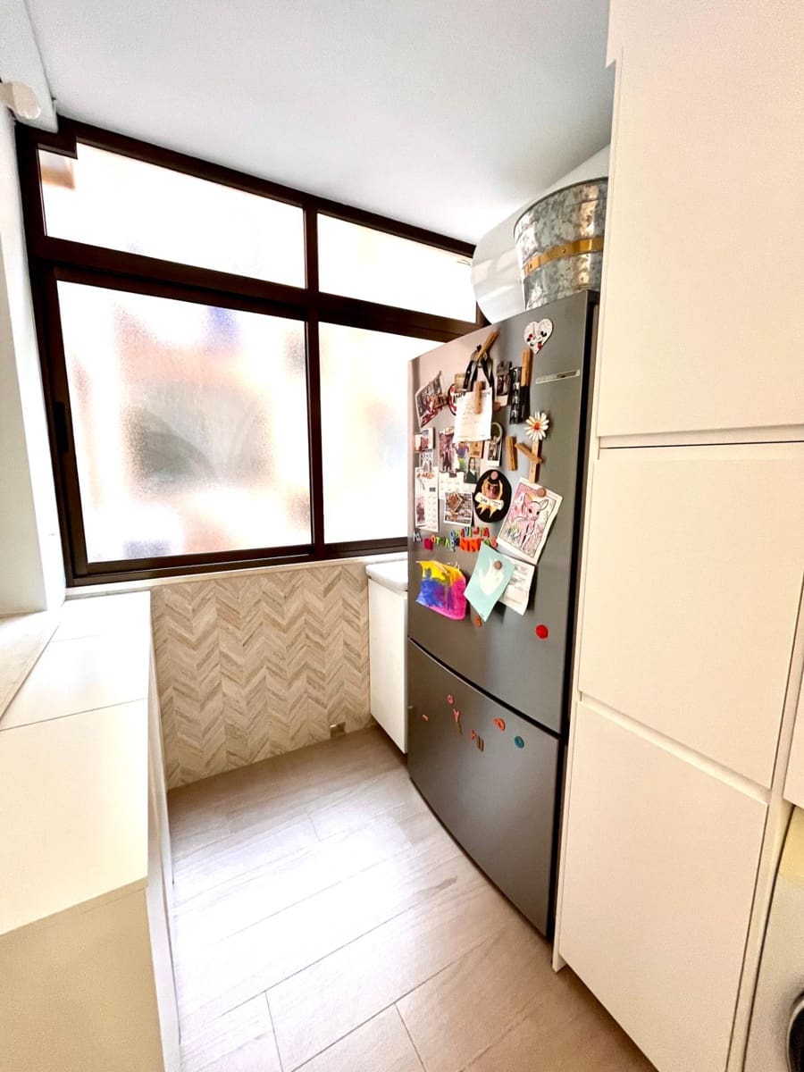 Piso de 3 habitaciones en Torremolinos en venta con piscina - 420.000 € (Ref: 9584549)