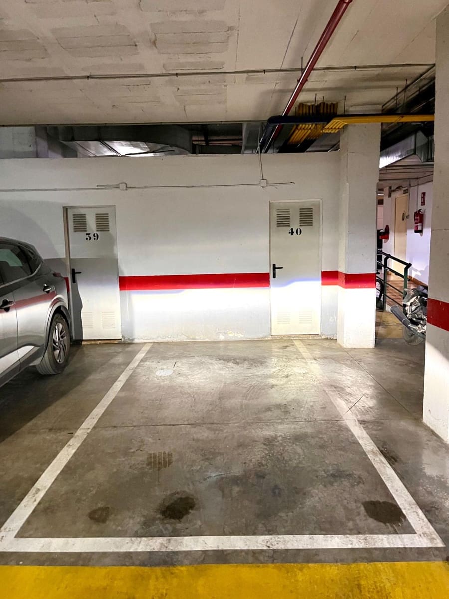 Piso de 3 habitaciones en Torremolinos en venta con piscina - 420.000 € (Ref: 9584549)