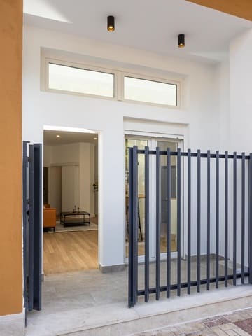 1 slaapkamer Loft te koop in Málaga stad - € 239.000 (Ref: 9596404)