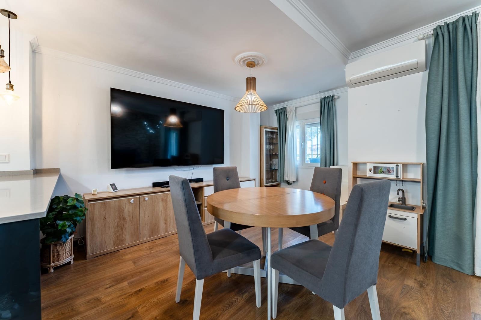 3 sovrum Radhus till salu i La Cala del Moral med pool - 490 000 € (Ref: 9596405)